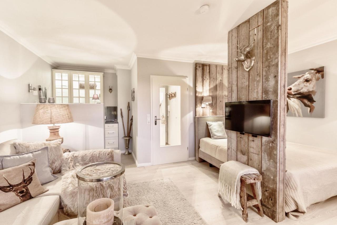 Home Suites Apartment 3 เบราน์ลาเกอ ภายนอก รูปภาพ